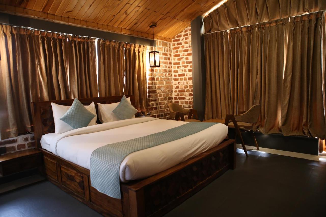 Granny'S Den Resort Rajpur Экстерьер фото