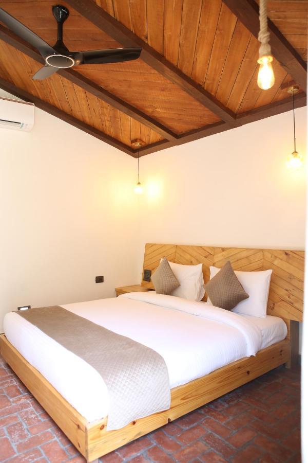 Granny'S Den Resort Rajpur Экстерьер фото